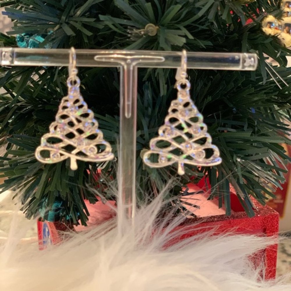 NEW!!! Christmas Tree Rhinestone Earrings - Picture 3 of 4